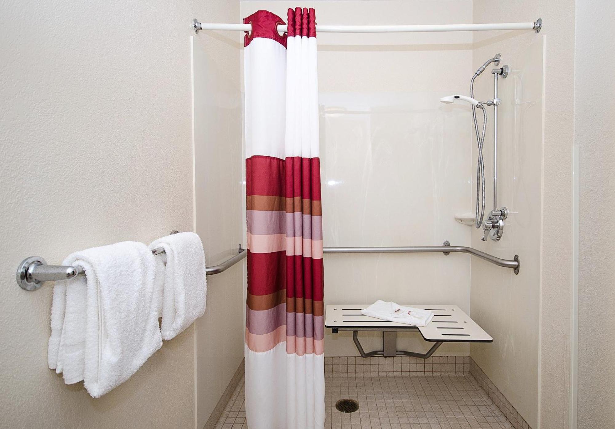 Red Roof Inn Philadelphia - Oxford Valley Langhorne Extérieur photo