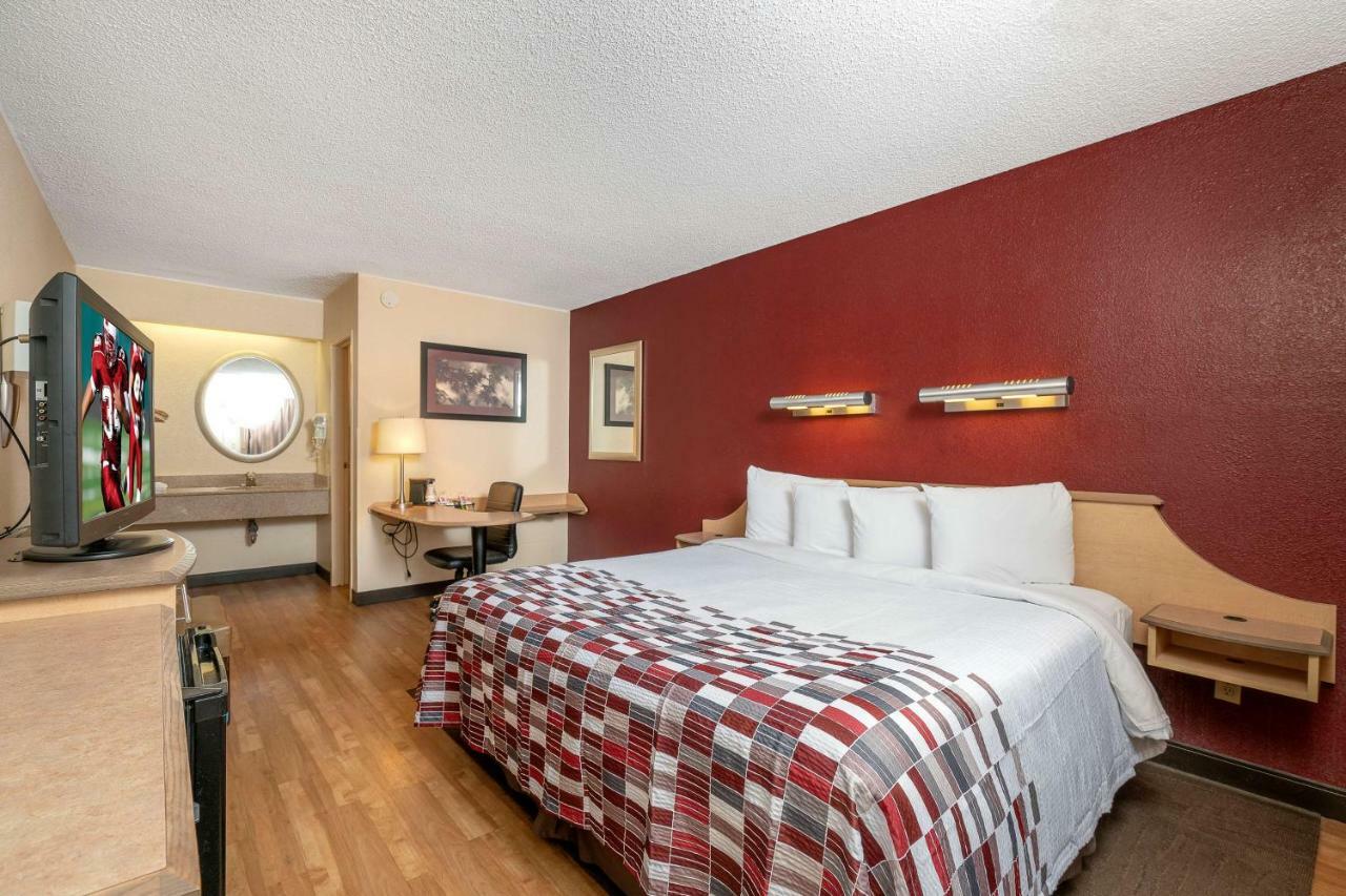 Red Roof Inn Philadelphia - Oxford Valley Langhorne Extérieur photo